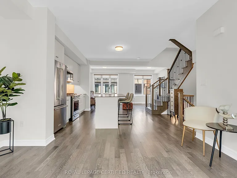 45 Folcroft St — Photo 18