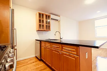 Rented by New York Realty Minimax Inc