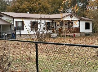 17568 Barrys Ln, Trumann, AR 72472