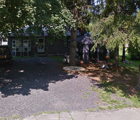 2nd image of 13835 Jenkins Rd