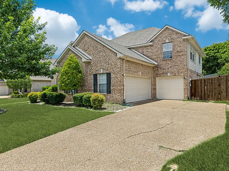 1716 Winding Hollow Ln — Photo 16