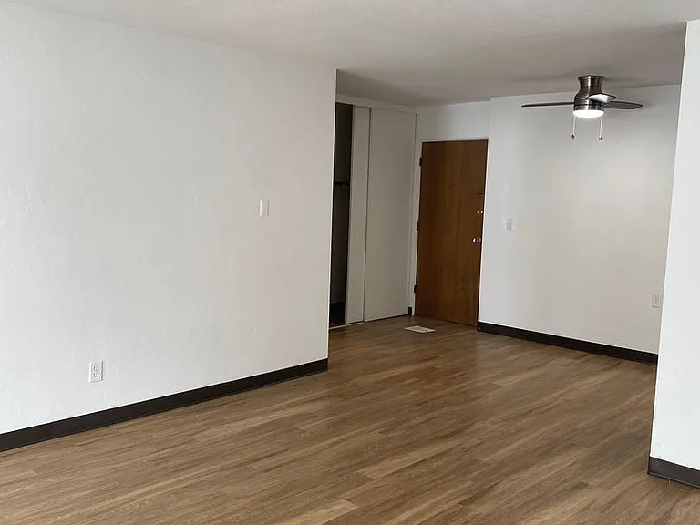 3701 W Lake St — Photo 17