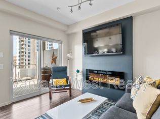 1290 Saint Paul St UNIT 512, Kelowna, BC V1Y 2C9