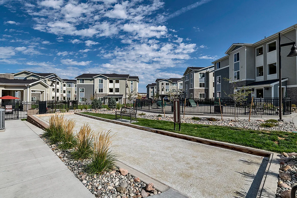 The Overlook at Interquest Apartments — Photo 4