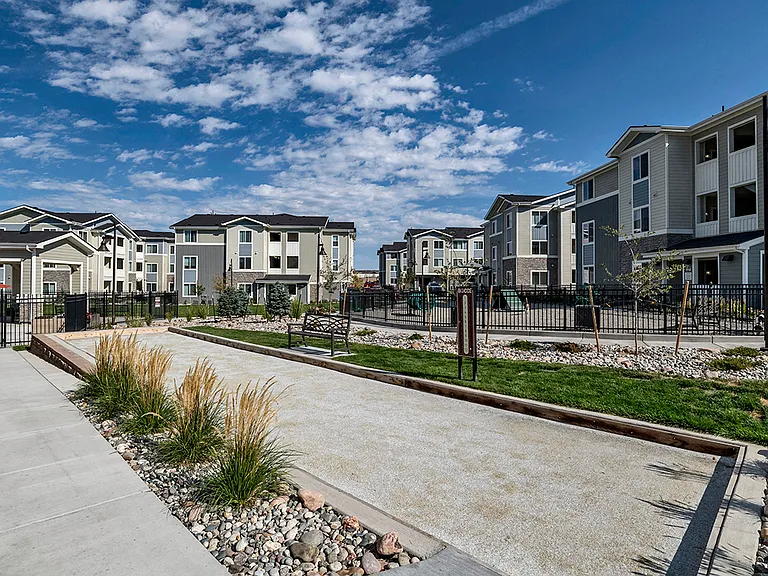 The Overlook at Interquest Apartments — Photo 4