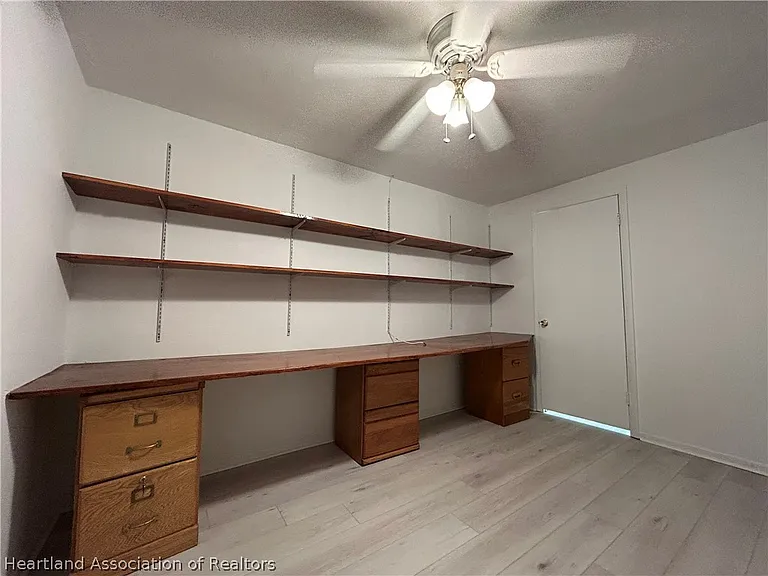 1150 Rialto Ave — Photo 19