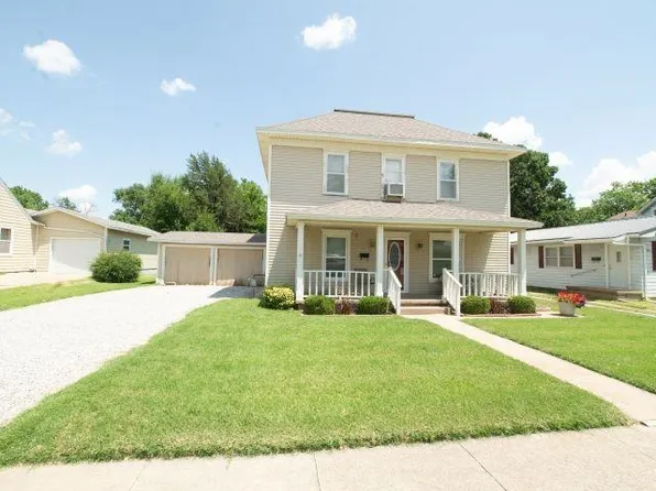 210 S Adams St, Hillsboro, KS 67063