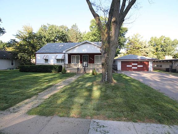 3rd image of 203 S Race St