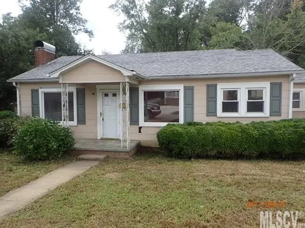 201 Westbrook St, Lenoir, NC 28645