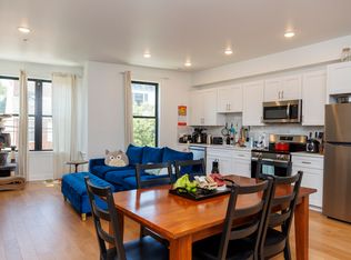 851 S 2nd St #205, Philadelphia, PA 19147
