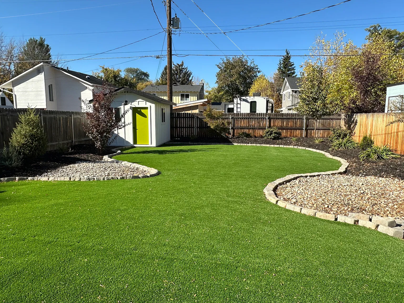 2 bed, 768 sqft, $2,400 — Photo 3