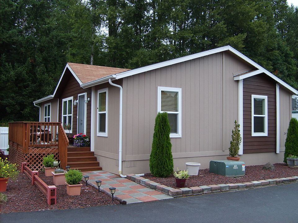 1st image of 2453 Meadowlark Ln