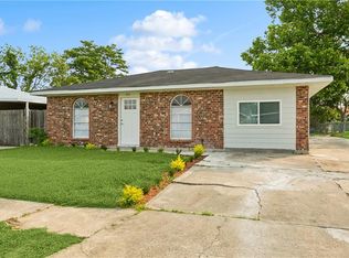 313 Blossom Ct, Waggaman, LA 70094