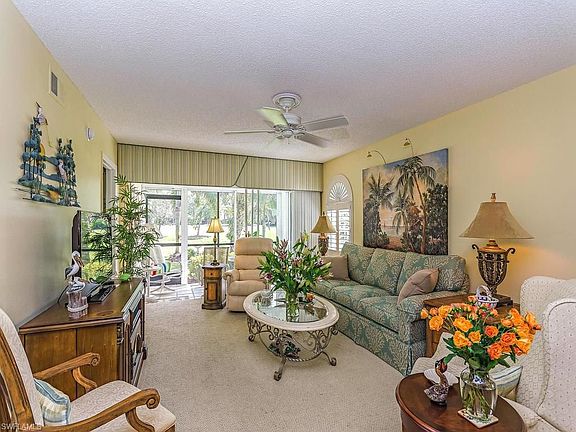3rd image of 256 Deerwood Cir APT 5