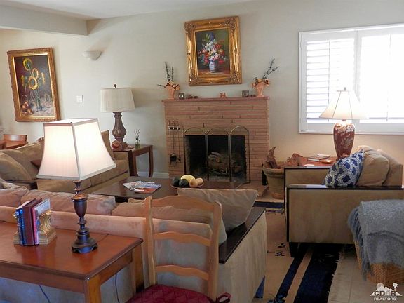 4th image of 1575 E Verbena Dr
