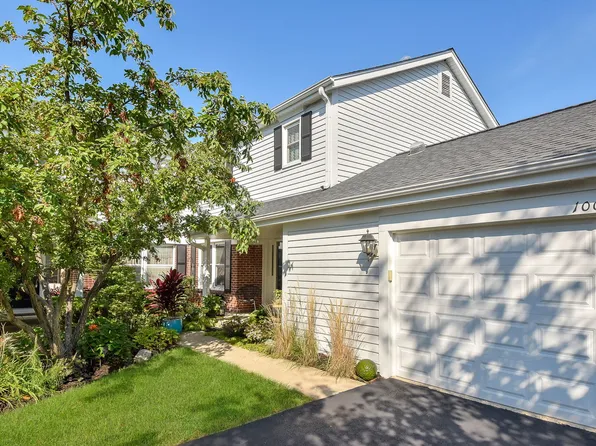 1004 Adare Dr, Wheaton, IL 60189