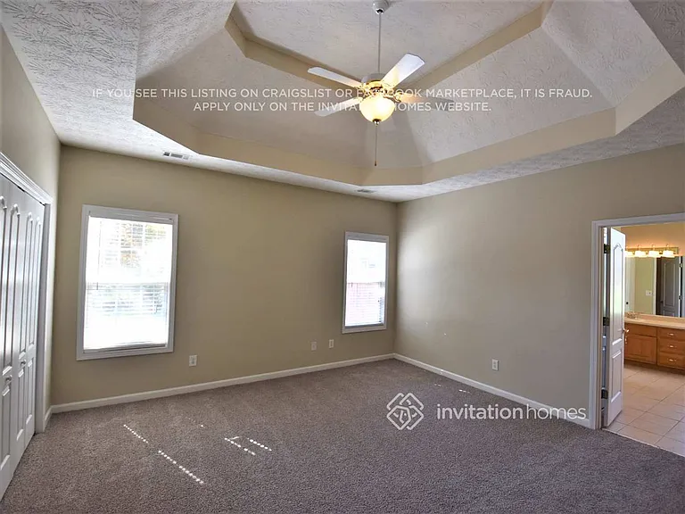 312 Glouchester Dr — Photo 9