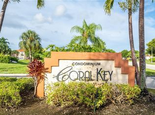 3350 Pinewalk Dr #1424, Pompano Beach, FL 33063