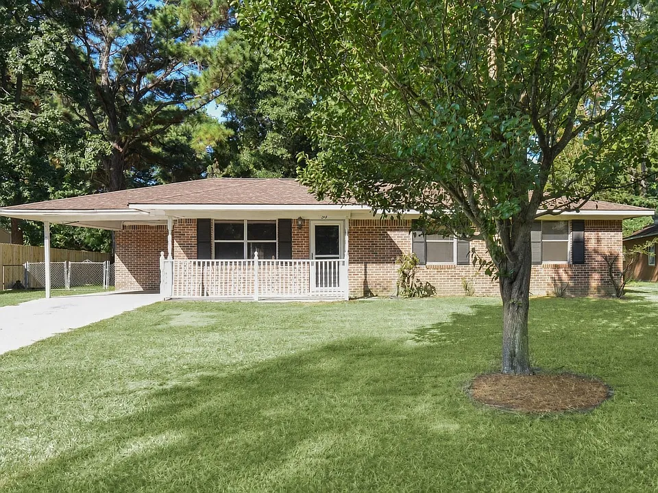 30 Dove Ct