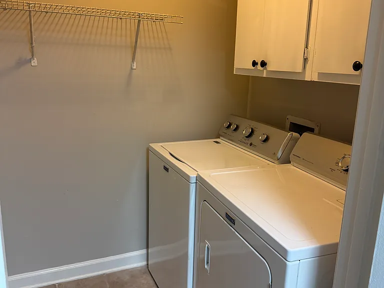 1502 Wingate Way — Photo 16