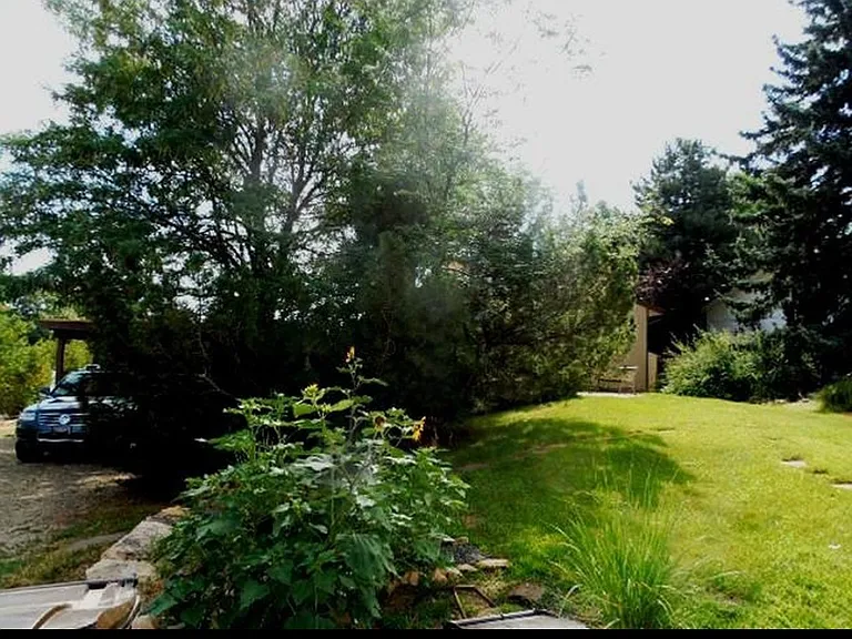 1210 Wicklow St — Photo 49