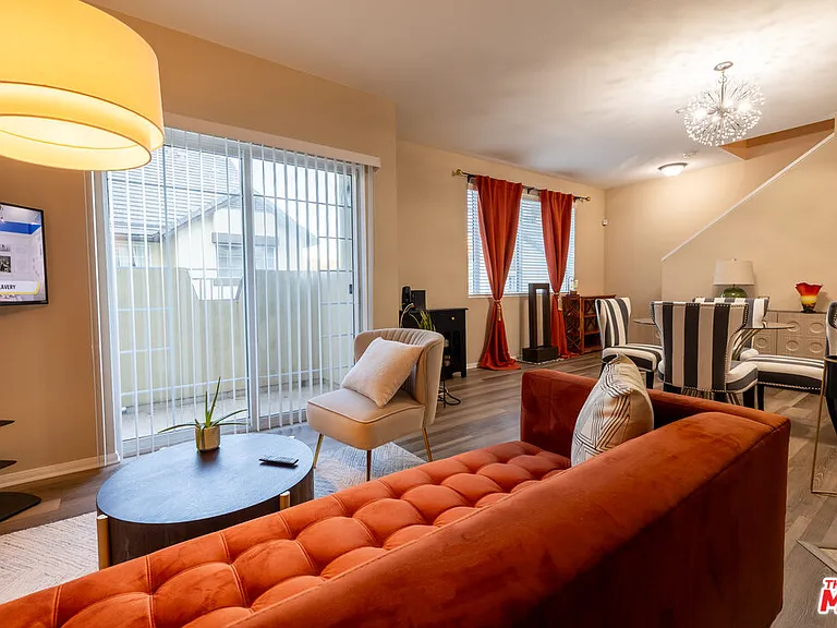 4600 Don Lorenzo Dr #4 — Photo 3