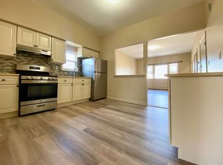 7130 71st Pl, Ridgewood, NY 11385