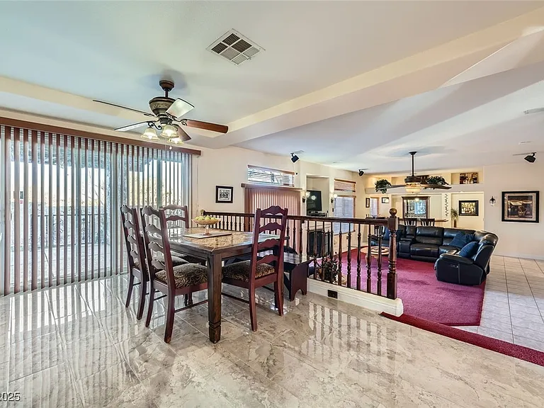 8748 Castle Hill Ave — Photo 11