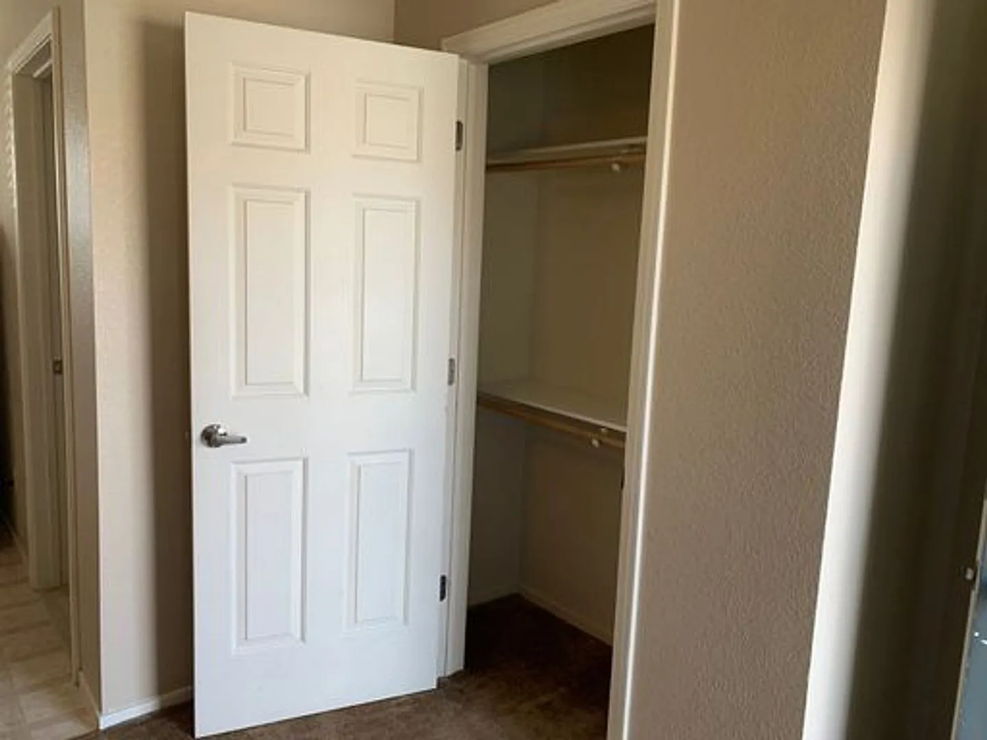 Stonecreek Apartments — Photo 4