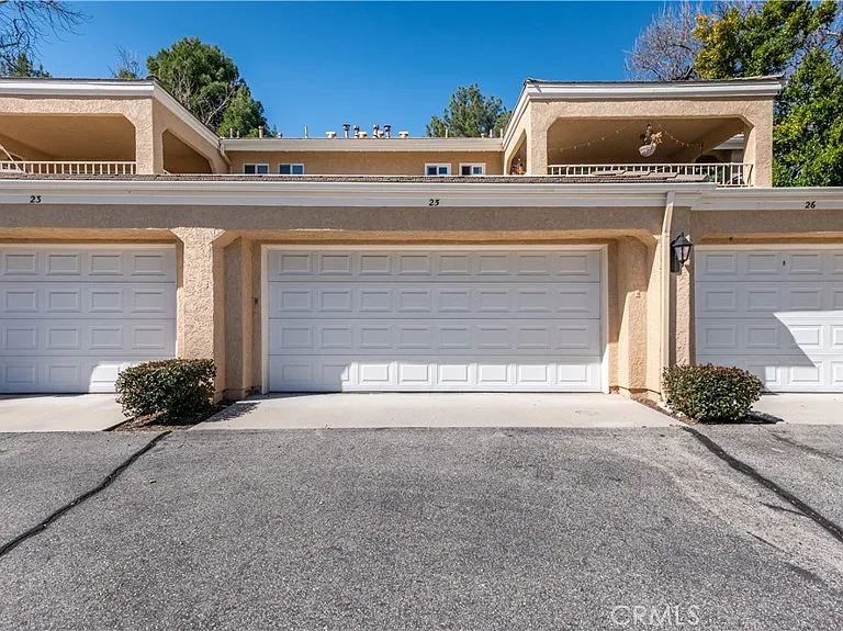 24021 Arroyo Park Dr #25 — Photo 17