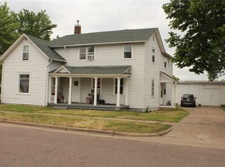 1104 Omaha St #1, Eau Claire, WI 54703