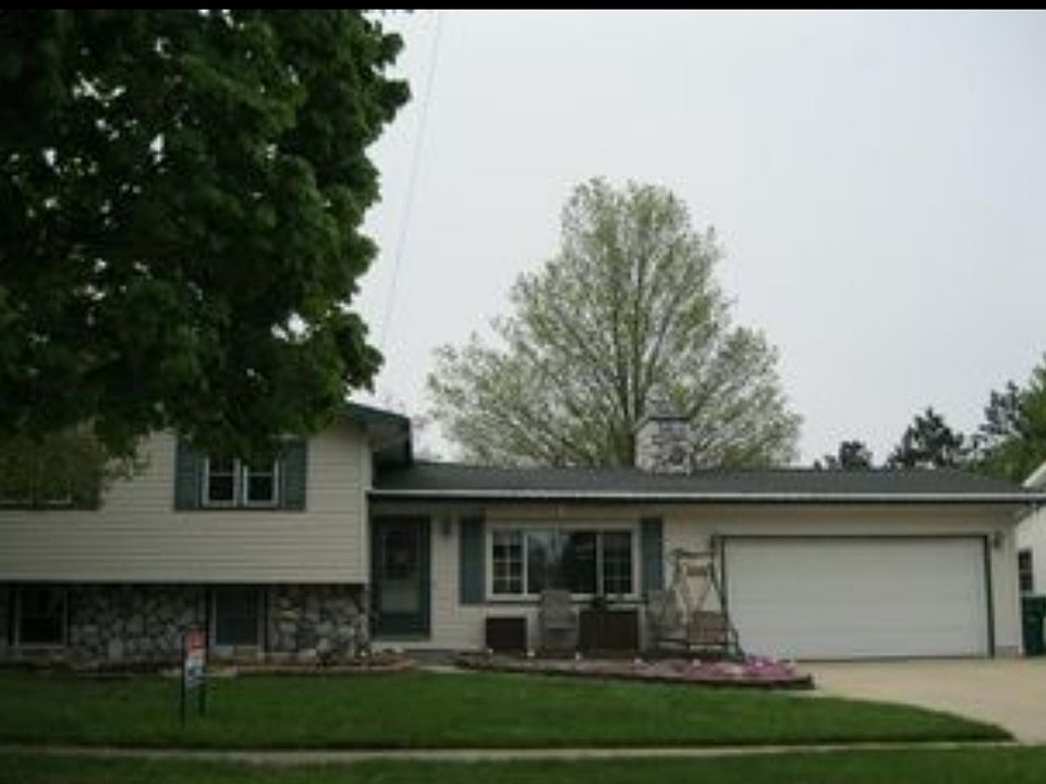 1st image of 253 Bradley St