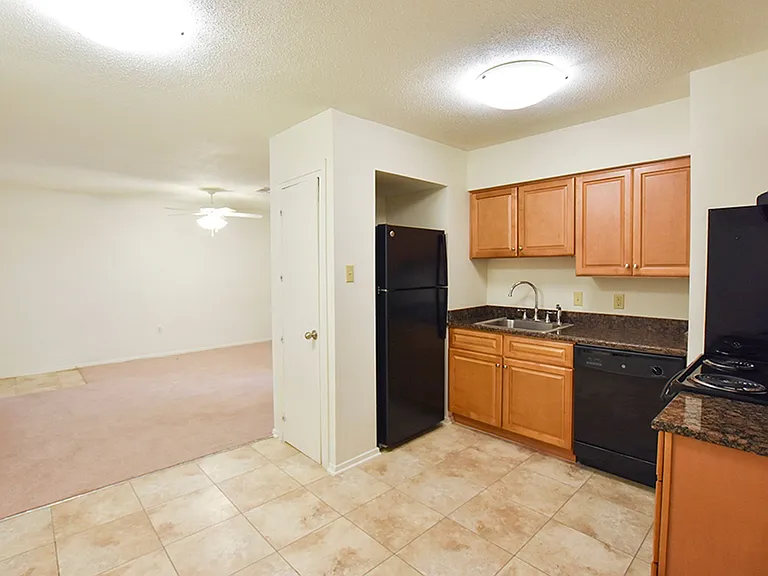6566 Park Manor Dr. — Photo 8