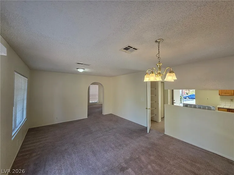 4801 Fiesta Lakes St — Photo 34