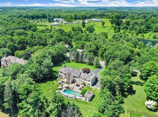 1343 Smith Ridge Road, New Canaan, CT 06840