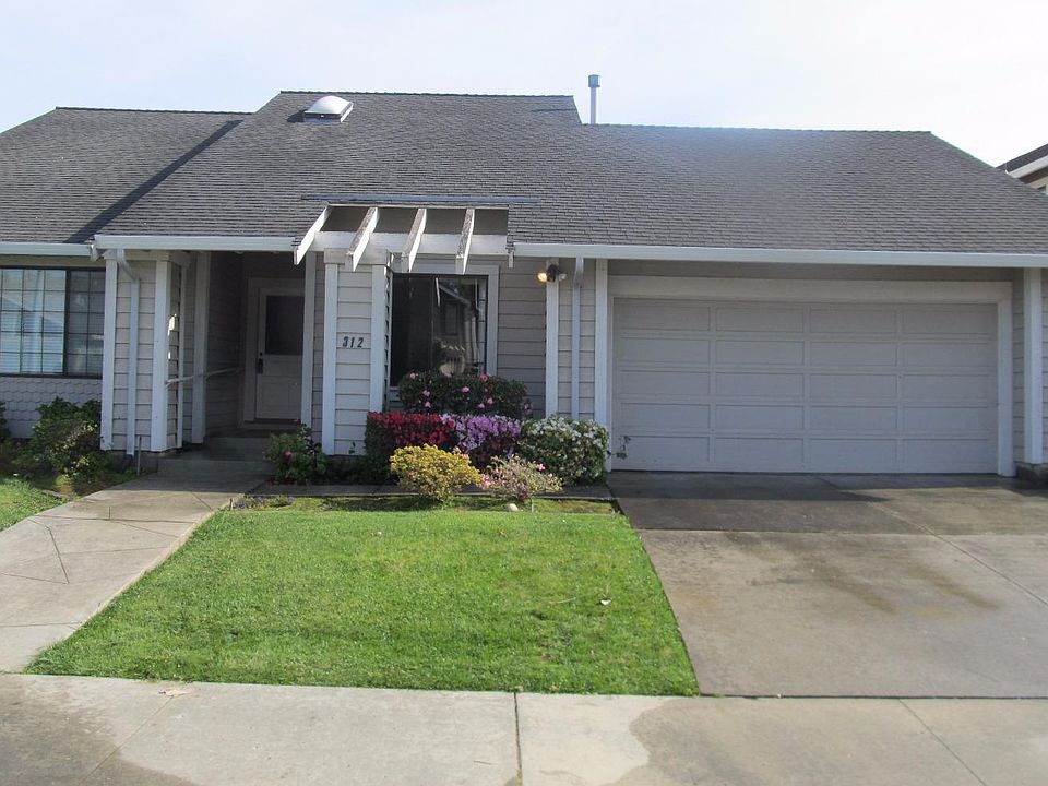 1st image of 312 Arbol Dr
