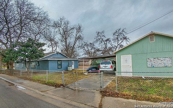 3rd image of 503 Wilcox Ave