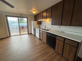 2261 Everett Ave, North Bend, OR 97459