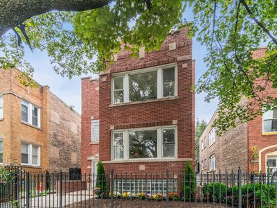 6424 S Richmond St, Chicago, IL, 60629