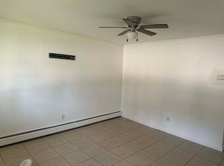 8412 Stephens Rd, Warren, MI 48089