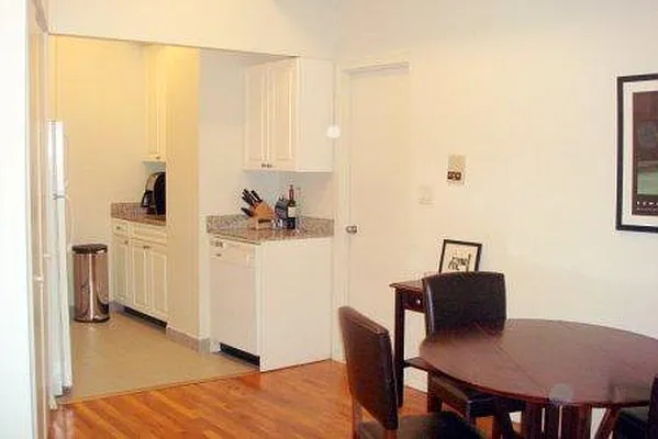 Rented by Mark David | media 8