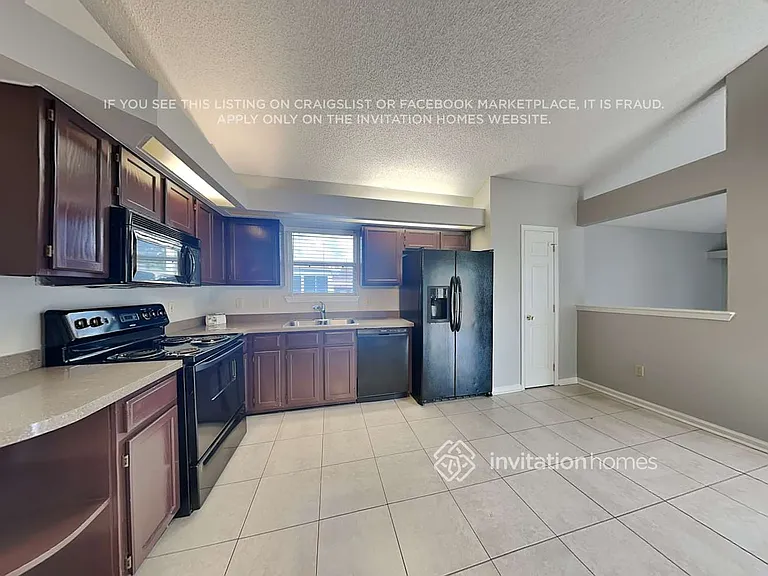 11302 Monument Landing Blvd — Photo 6
