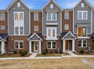 217 Steeple Bush Ln, Schaumburg, IL 60193