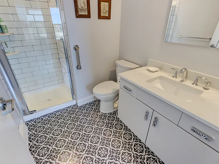 260 Dune Rd #124 — Photo 13
