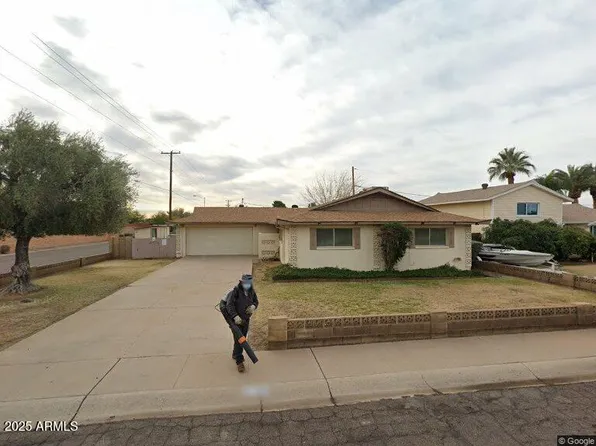 8749 E KEIM Drive E, Scottsdale, AZ 85250