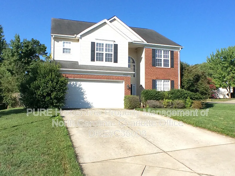 3904 Luthers Rock Ct