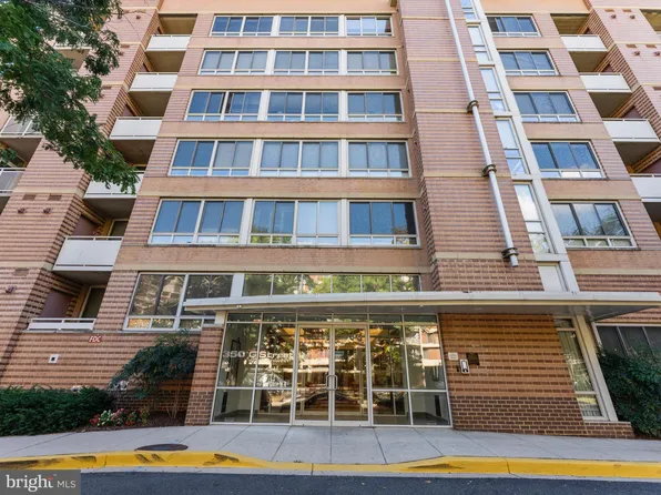 350 G St SW APT N310, Washington, DC 20024