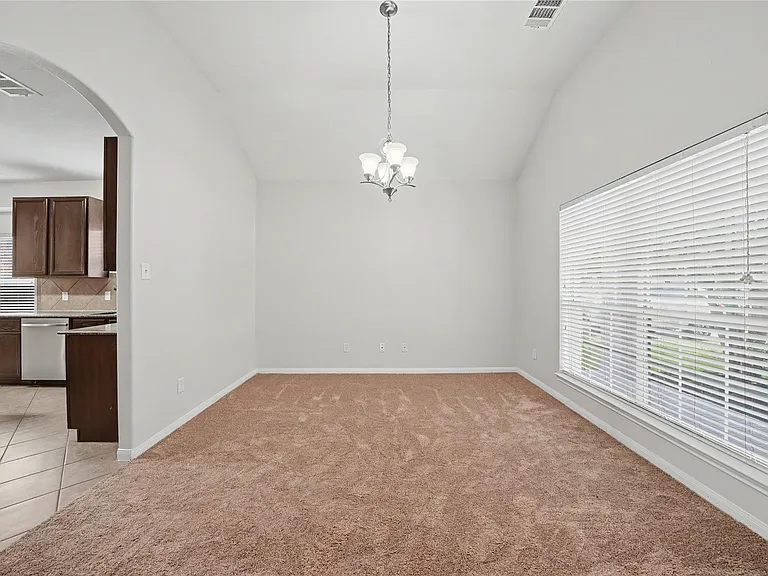 10035 Arcadian Springs Ln — Photo 7