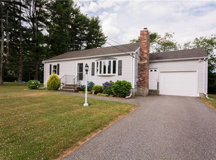 42 Bancroft Dr, Portsmouth, RI 02871