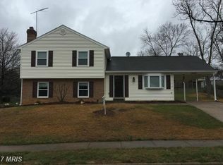 10120 Spinning Wheel Ct, Fairfax, VA 22032